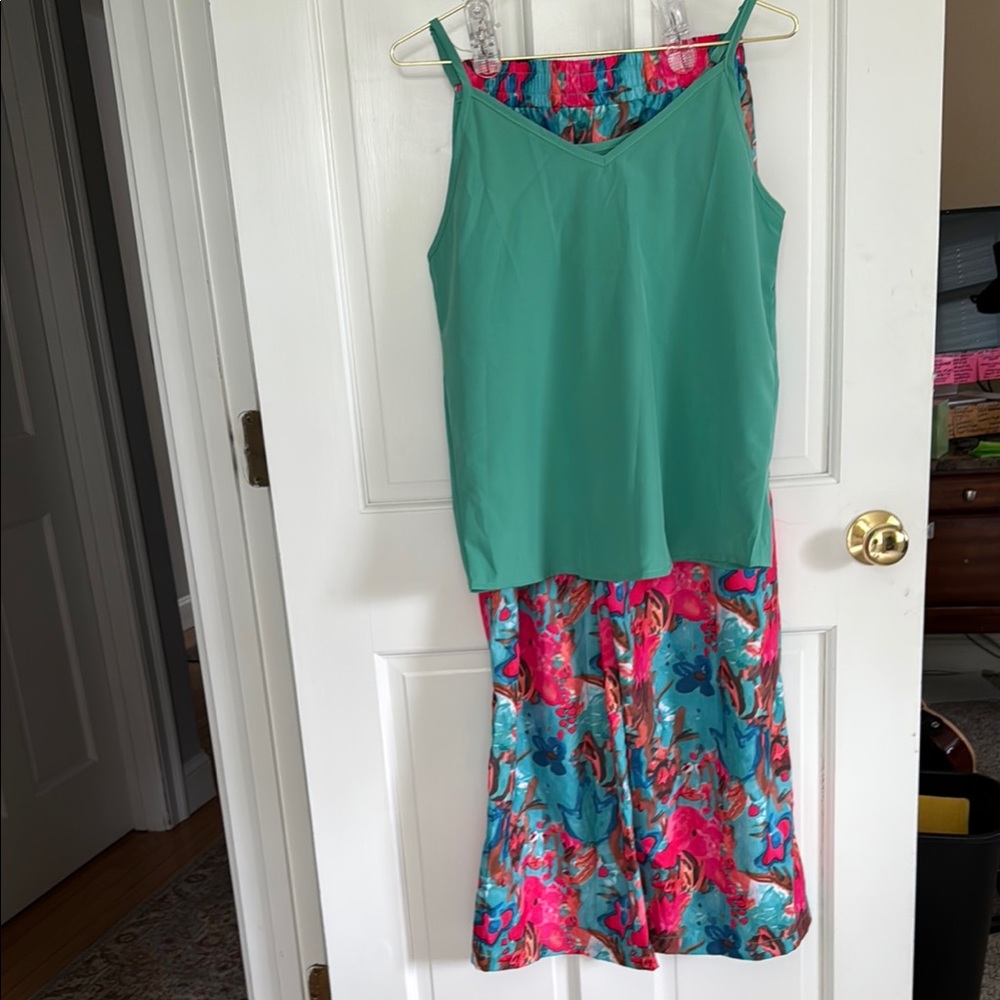 Green and Pink Floral Women's top and wide leg pants set
